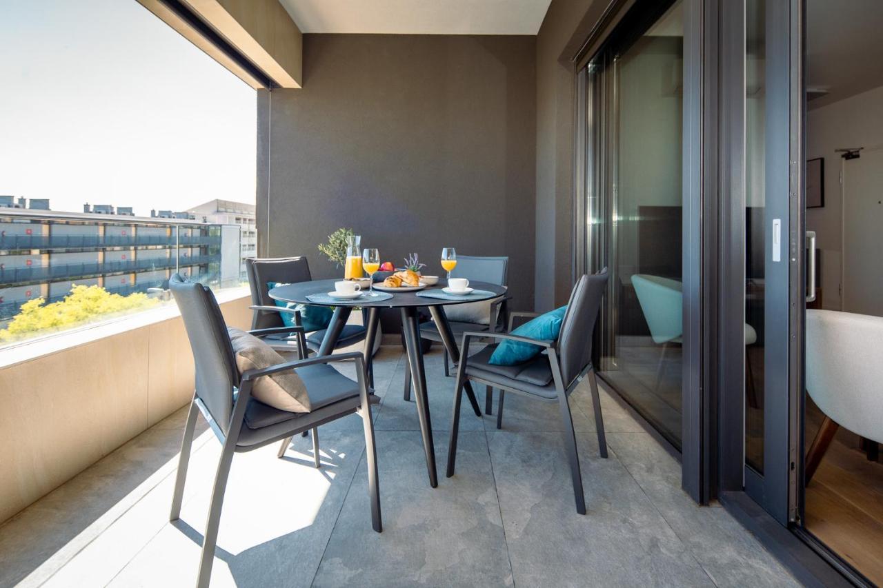Pr Premium Apartment ロヴィニ エクステリア 写真